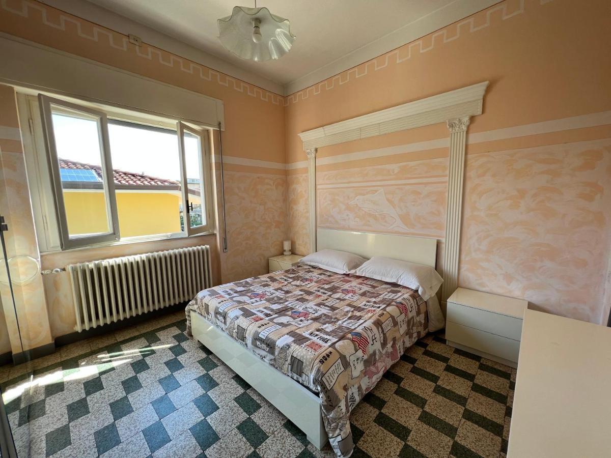Villa Sophia Mare 1 Lido di Camaiore Kültér fotó
