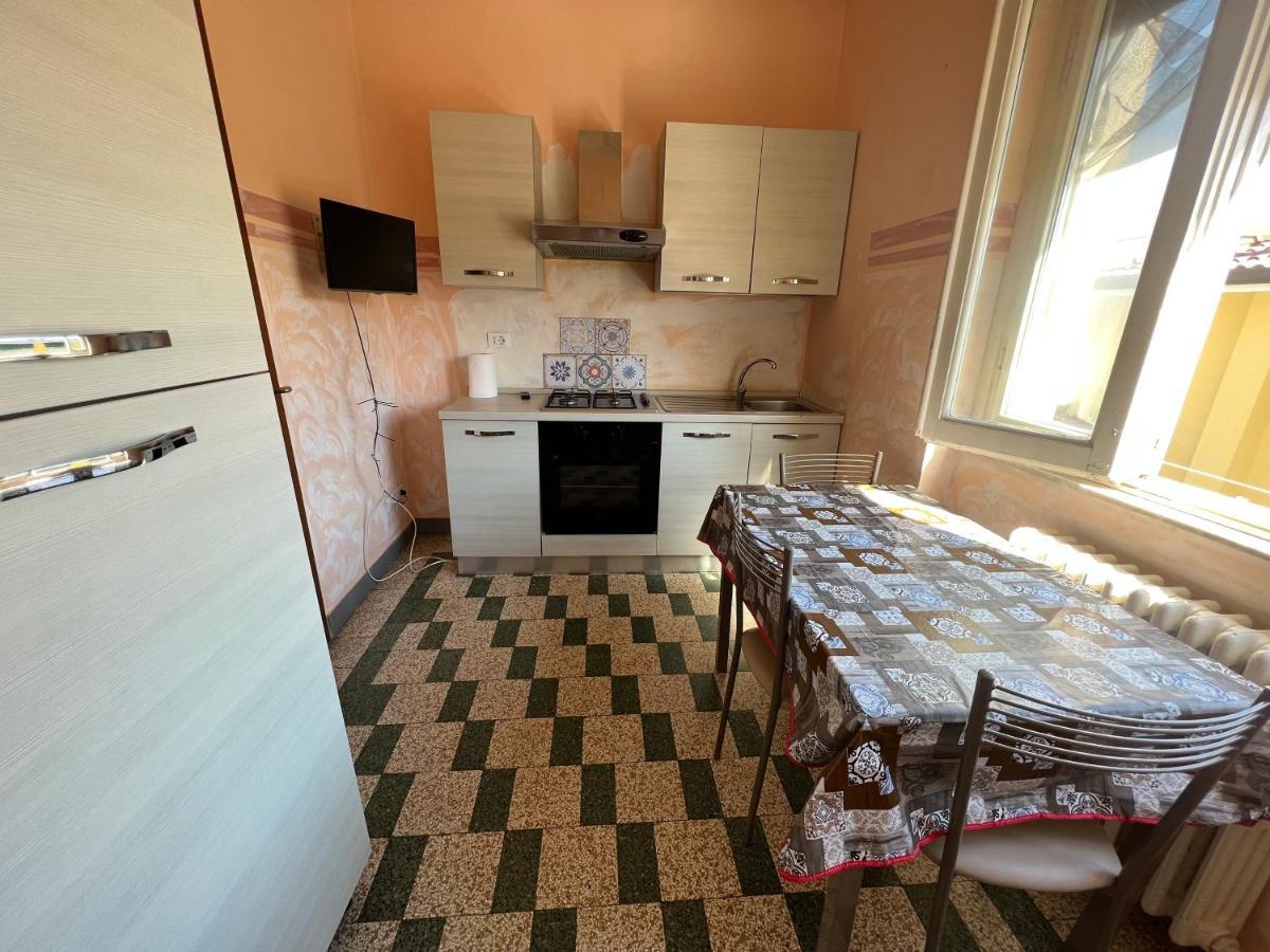 Villa Sophia Mare 1 Lido di Camaiore Kültér fotó