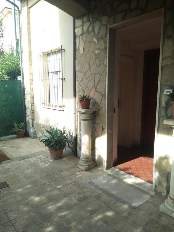 Villa Sophia Mare 1 Lido di Camaiore Kültér fotó