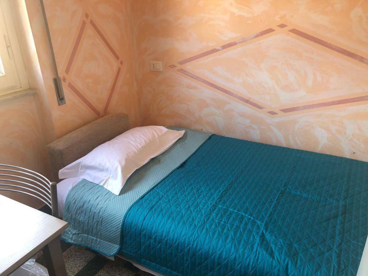 Villa Sophia Mare 1 Lido di Camaiore Kültér fotó