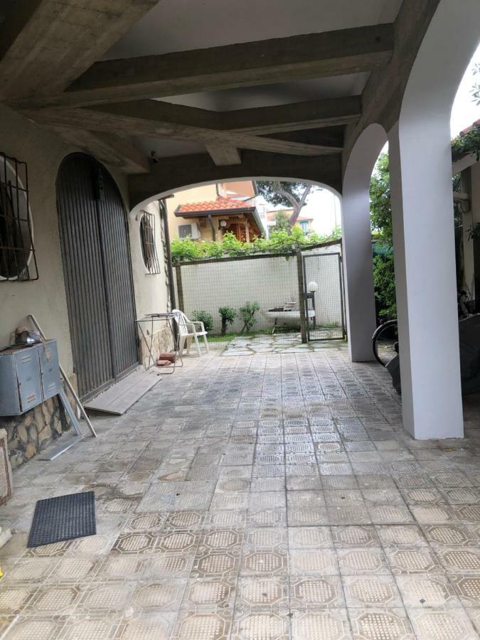 Villa Sophia Mare 1 Lido di Camaiore Kültér fotó